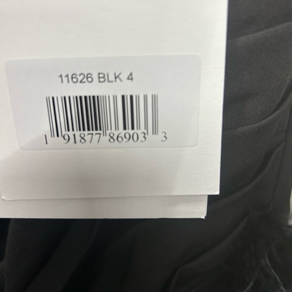 Mac Duggal 11626 NWT SLEEVELESS FAUX WRAP DRESS WITH FEATHER DETAIL - Picture 6 of 6